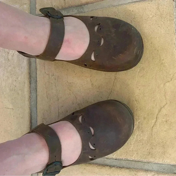 ZEETA VINTAGE LEATHER CLOGS SLIP ONS SIZE 7.5 - Picture 2 of 6